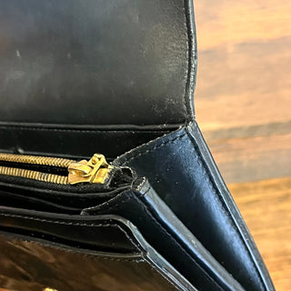 LOUIS VUITTON Louise Black Vernis Leather Wallet