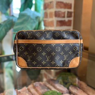 LOUIS VUITTON Compiegne Monogram Brown Canvas Clutch