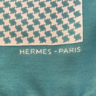HERMES Set Green Pocket Square