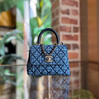 CHANEL Coco Handle Denim Washed Top Handle