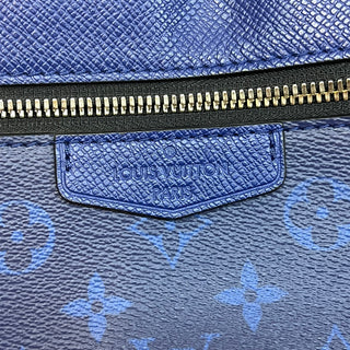 LOUIS VUITTON Outdoor Messenger Blue Monogram Taiga Crossbody Bag