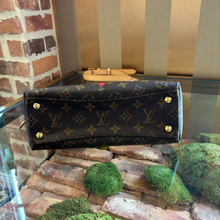 LOUIS VUITTON LV Monogram V-Tote BB