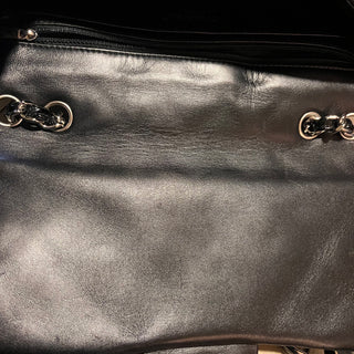 CHANEL Single Flap Black Patent Leather Shoulder Bag