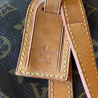 LOUIS VUITTON Vintage Monogram Sac Souple Travel Duffle Bag