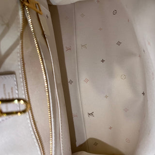 LOUIS VUITTON OnTheGo MM Sunset Kaki Spring in the City Monogram Canvas Tote