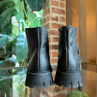 GUCCI Black Embossed Jumbo GG Web Boots SZ37.5(7.5US)