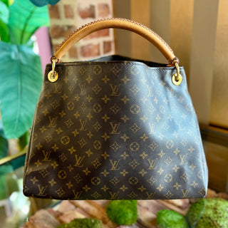 LOUIS VUITTON Artsy Monogram MM Hobo