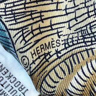 HERMES Tree Of Song Silk Twilly