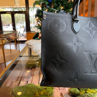 LOUIS VUITTON OntheGo GM Black Empreinte Leather Tote Bag