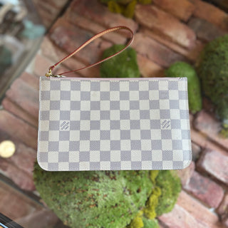 LOUIS VUITTON Damier Azur Neverfull Pochette