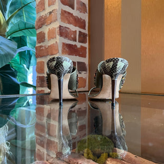 MANOLO BLAHNIK Green Leather Sequin Snake Heels SZ 36.5 (US 6.5)