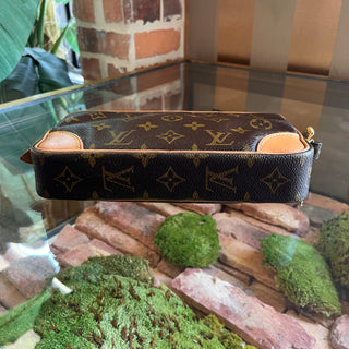 LOUIS VUITTON Marly Dragonne
