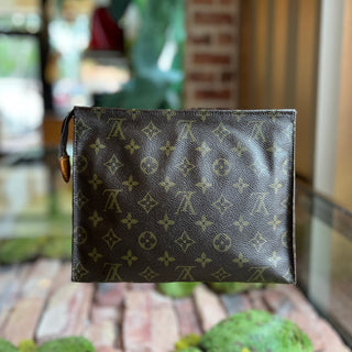 LOUIS VUITTON Vintage Toiletry Pouch 26 Monogram Brown Canvas Pouch
