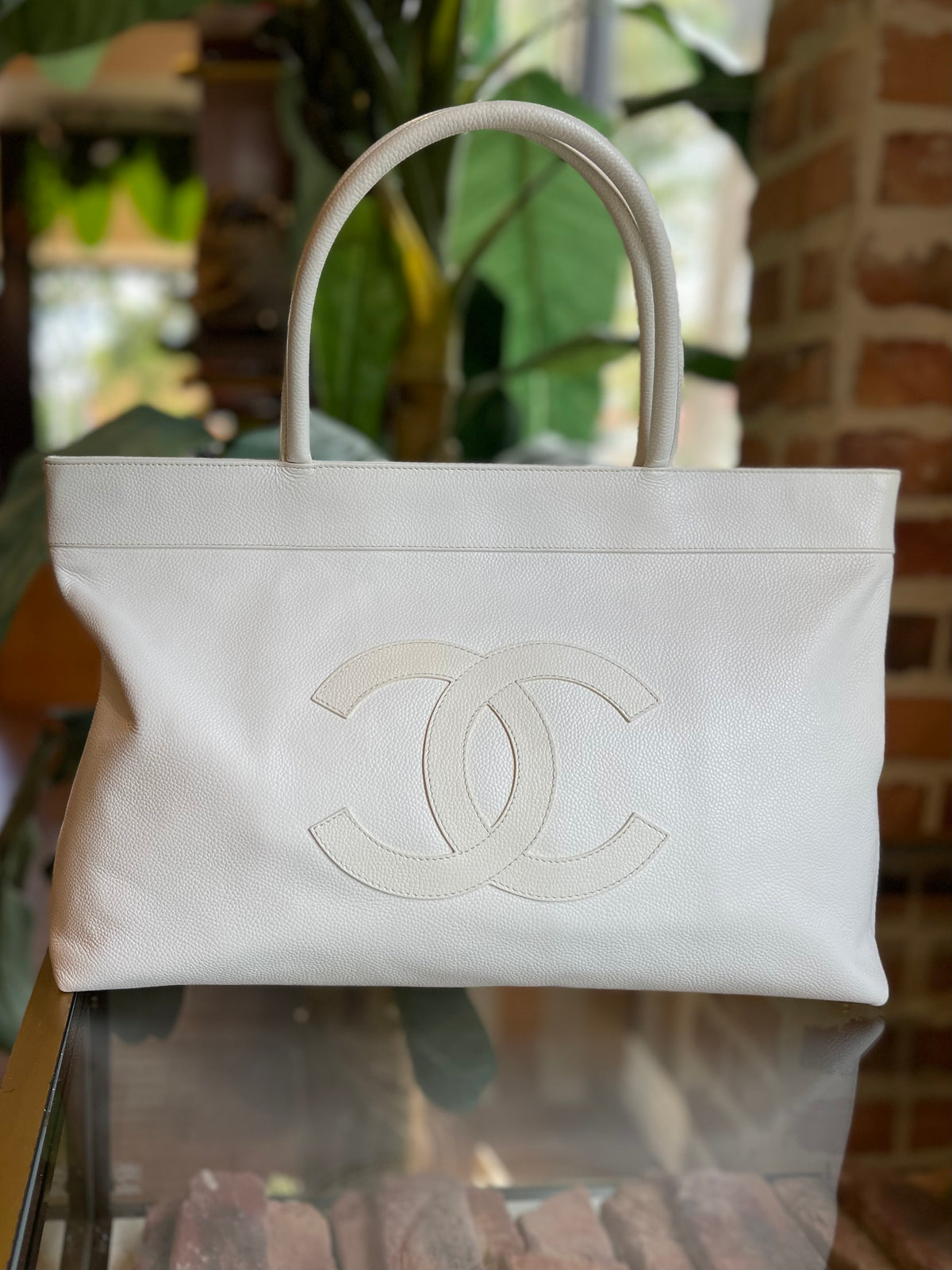 CHANEL White Caviar Leather Timeless Tote