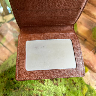 LOUIS VUITTON Vintage Monogram Bifold Wallet