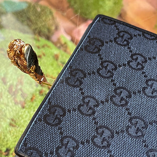 GUCCI GG Canvas Black Tiger Head Wallet DIA317