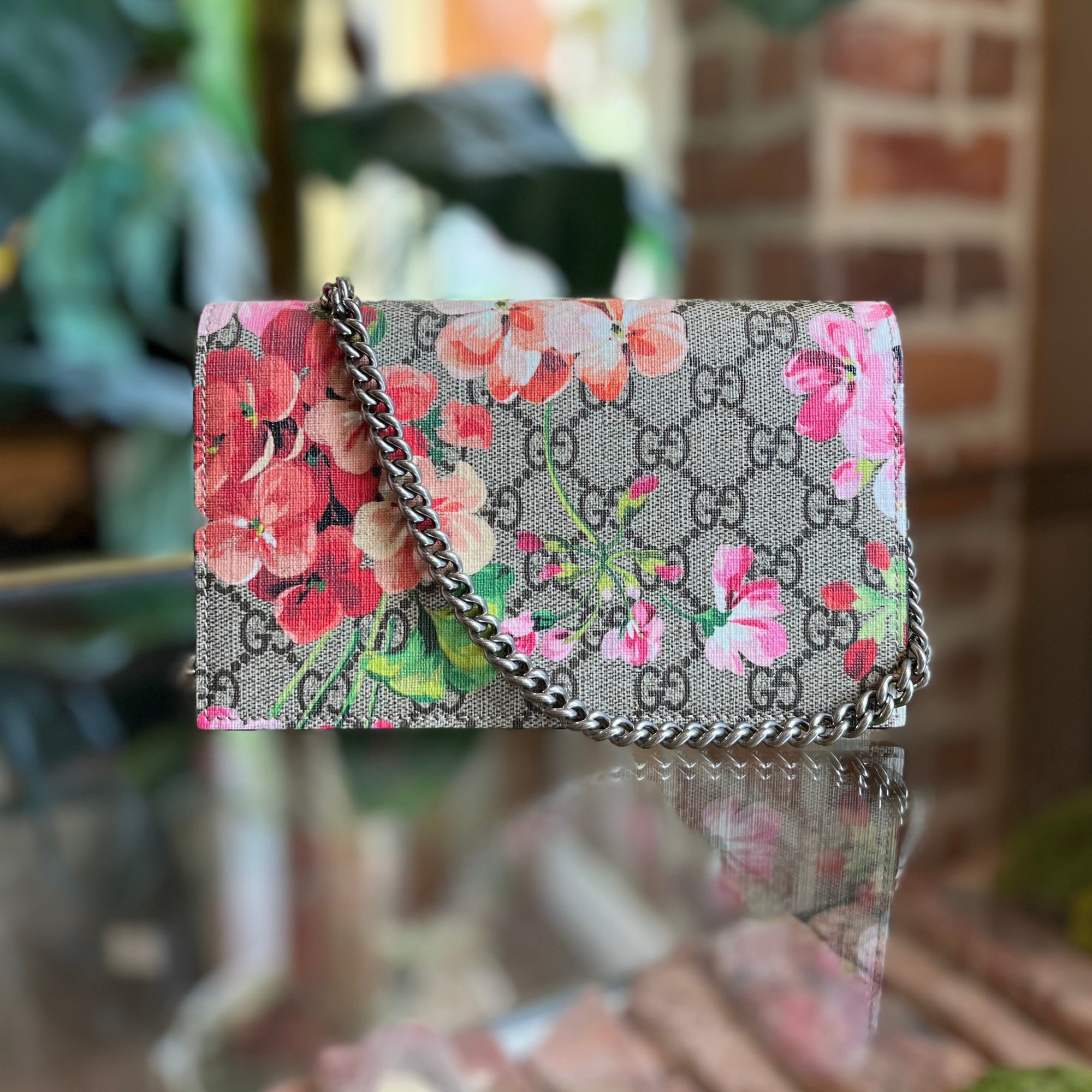 GUCCI Blooms Wallet On Chain 4027242091