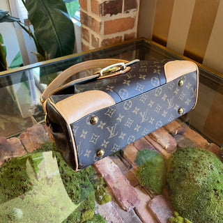 LOUIS VUITTON Beverly MM Brown Monogram Canvas Shoulder Bag