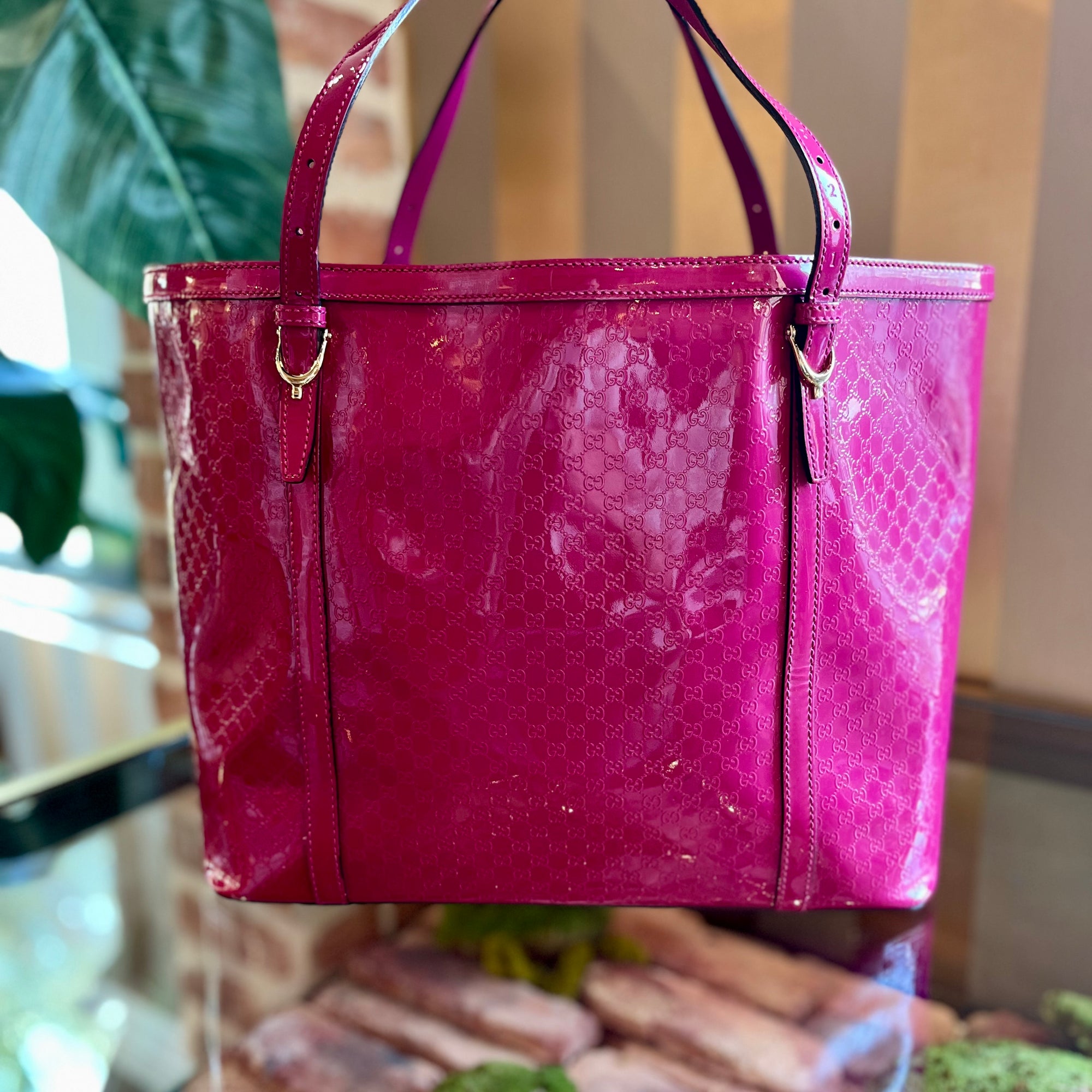 GUCCI Pink Microguccissima Patent Leather Nice Tote Bag
