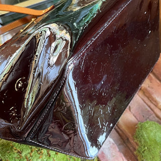 LOUIS VUITTON Bellevue GM Amarante Vernis Monogram Tote Bag