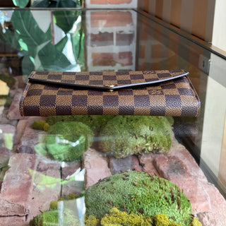 LOUIS VUITTON Sarah Damier Ebene Canvas Wallet