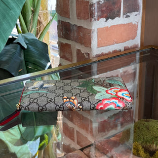 GUCCI Tian Red GG Supreme Canvas Zip Around Wallet