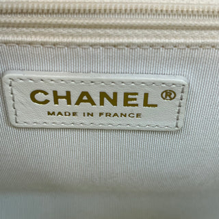 CHANEL Smart Pocket Cream Iridescent Calfskin Quilted Crossbody Bag