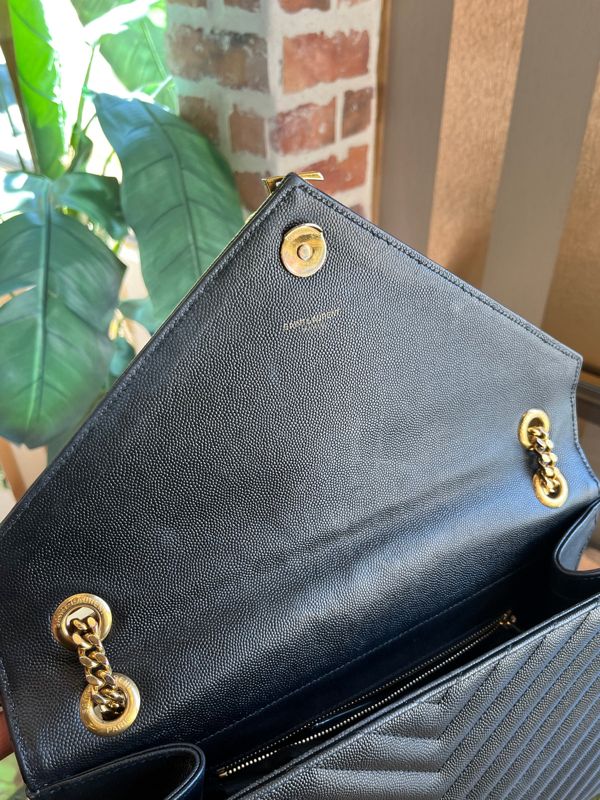 SAINT LAURENT Medium Black Triquilt Shoulder Bag TS3118