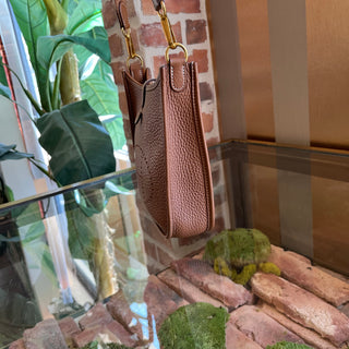 HERMÈS Evelyne TPM Gold Taurillon Clemence Leather Crossbody Bag