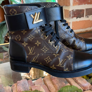 LOUIS VUITTON Wonderland Flat Ranger Black Brown Calfskin Monogram Boots SZ41(11US)