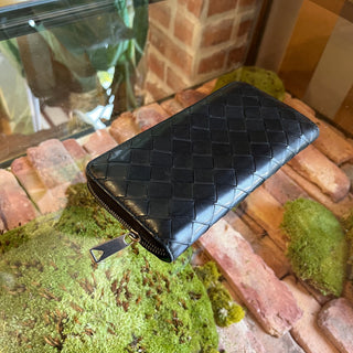 BOTTEGA VENETA Intrecciato Black Nappa Leather Zippy Wallet