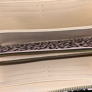 LOUIS VUITTON Empreinte Monogram Giant Wild At Heart Zippy Wallet