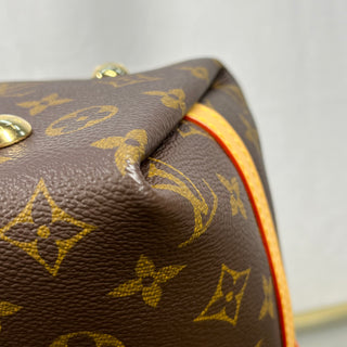 LOUIS VUITTON CarryAll PM Monogram