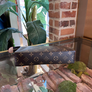 LOUIS VUITTON Brown Monogram Canvas Toiletry Pouch