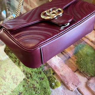 GUCCI GG Marmont Medium Rosso Ancora Red Leather Shoulder Bag