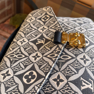 LOUIS VUITTON Métis Since 1854 Jacquard Shoulder Bag