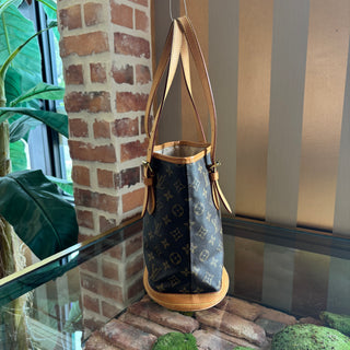 LOUIS VUITTON Vintage Petite Bucket w/Pouch