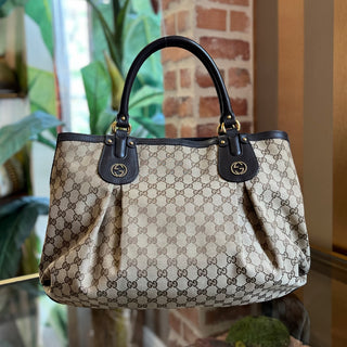 GUCCI Scarlett Beige Ebony GG Canvas Interlocking G Tote
