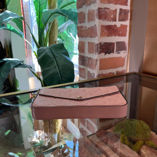 LOUIS VUITTON Pochette Felicie Pink Empreinte Leather Crossbody