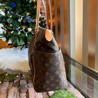 LOUIS VUITTON Totally Monogram Canvas Tote Bag
