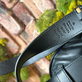 GUCCI GG Marmont Black Calfskin Matelassé Belt Bag