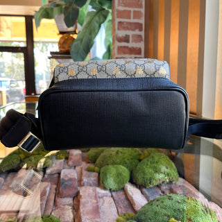 GUCCI Day Small GG Supreme Monogram Bees Print Backpack