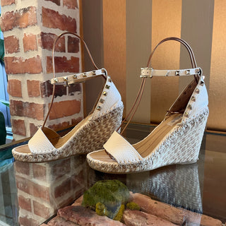 VALENTINO White Leather Rockstud Ankle Strap Wedges SZ 37 (US 7)