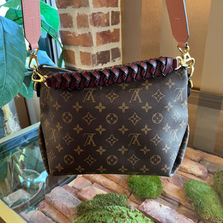 LOUIS VUITTON Beaubourg Mini Monogram Hobo