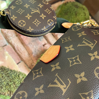LOUIS VUITTON Multi Pochette Accessories Khaki Brown Monogram Coated Canvas Crossbody Bag