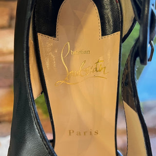 CHRISTIAN LOUBOUTIN Sharpeta Black Leather Pumps SZ 38 (US 8)