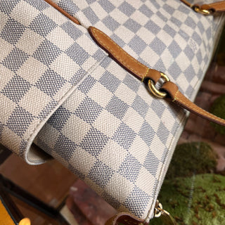 LOUIS VUITTON Totally MM Damier Azur Canvas Tote