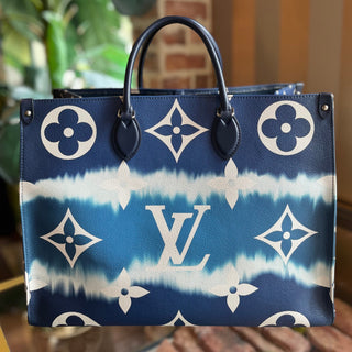 LOUIS VUITTON Blue Escale OntheGo GM