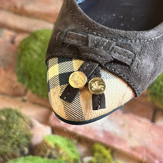 BURBERRY Brown Suede Haymarket Cap Toe Flats SZ37.5(7.5US)