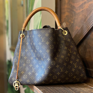 LOUIS VUITTON Artsy MM Brown Monogram Canvas Hobo Bag